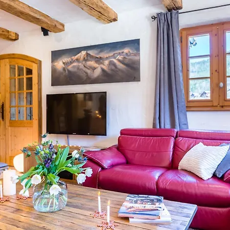 Holiday home Le Chalezon