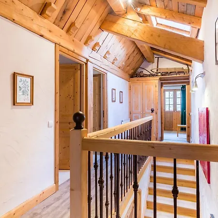 Le Chalezon Holiday home