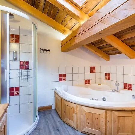 Holiday home Le Chalezon