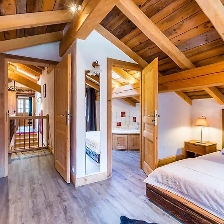 Holiday home Le Chalezon Meribel